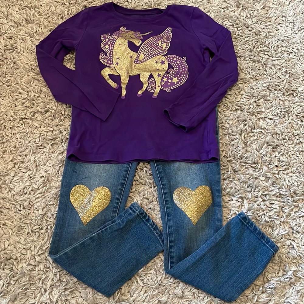 Sparkly Gold Unicorn & Hearts Outfit, Size 6